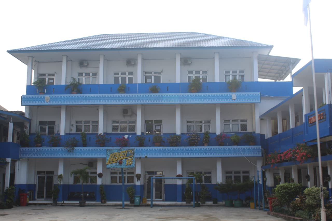 Gedung SMA Negeri 15 Palembang